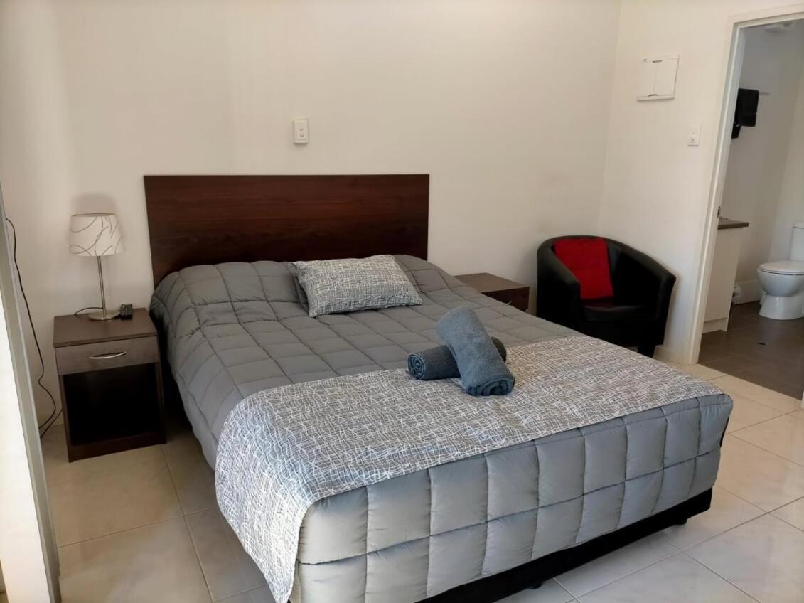 Derby Hospedaje Self Contained Apartamentos Exterior foto