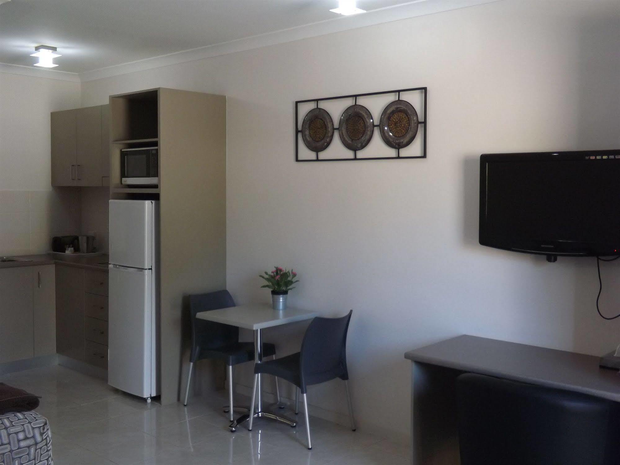 Derby Hospedaje Self Contained Apartamentos Exterior foto